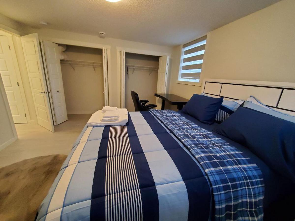 Appartement Cozy Rockland Park Unit+Parking à Calgary Extérieur photo