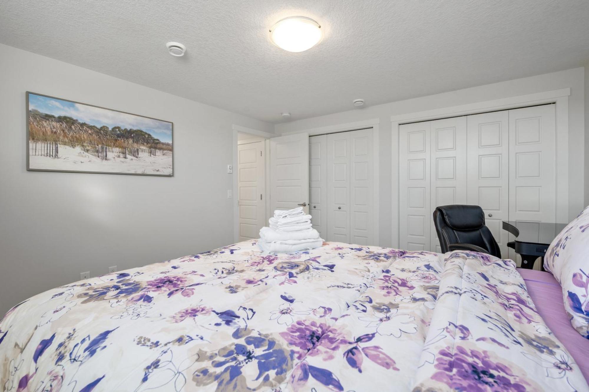 Appartement Cozy Rockland Park Unit+Parking à Calgary Extérieur photo
