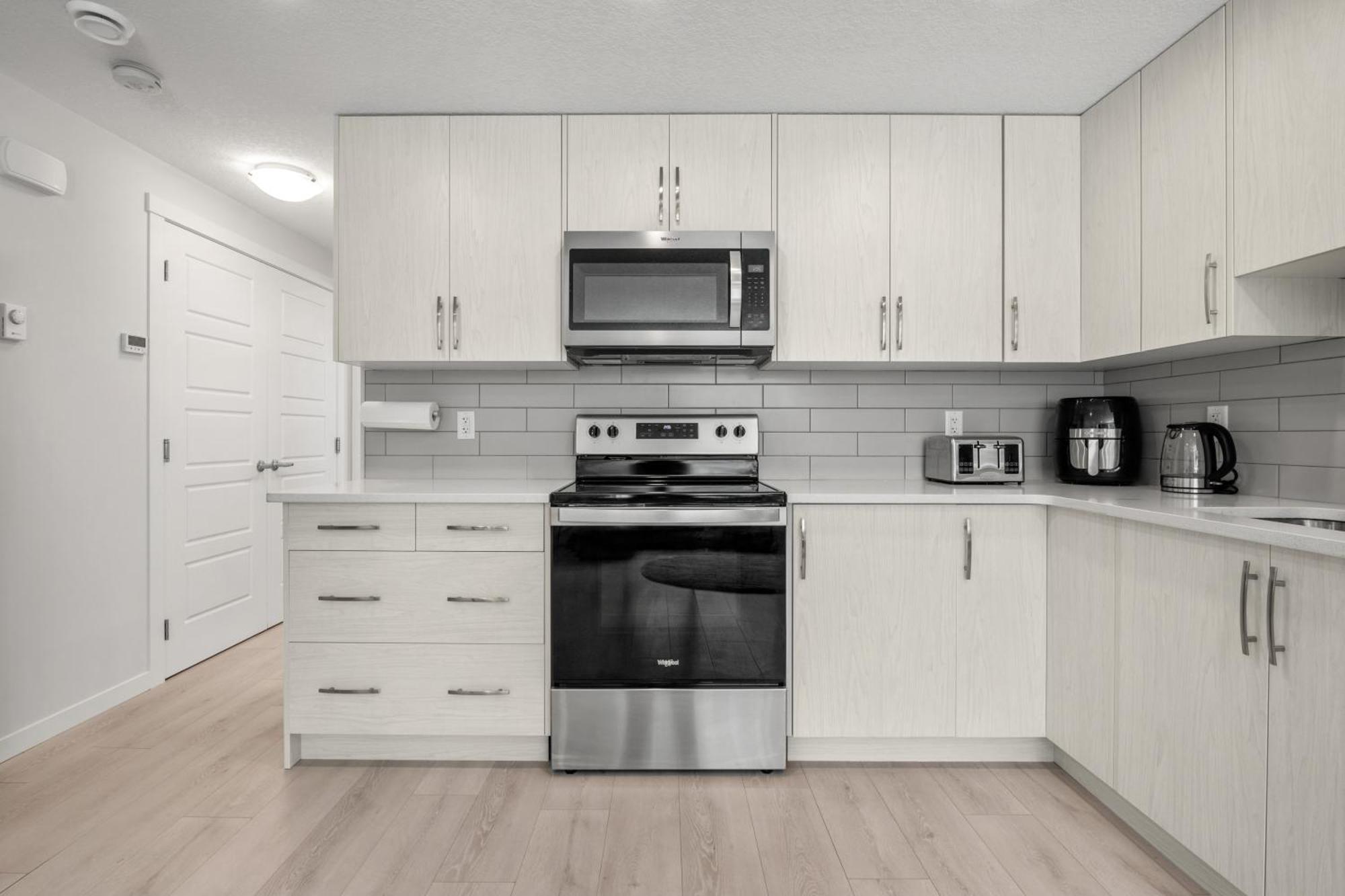 Appartement Cozy Rockland Park Unit+Parking à Calgary Extérieur photo